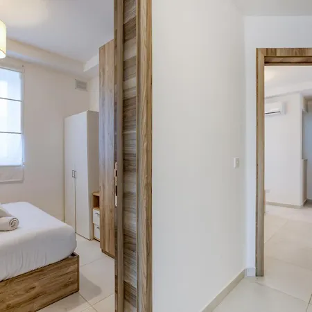 公寓 Sunny 2br Penthouse With Spacious Rooftop Terrace By 360 Estates *