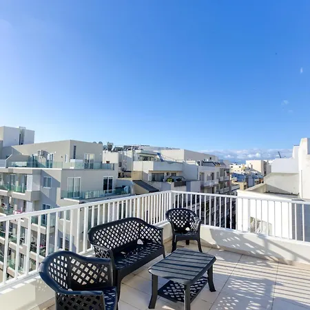 Apartment Sunny 2br Penthouse With Spacious Rooftop Terrace By 360 Estates *