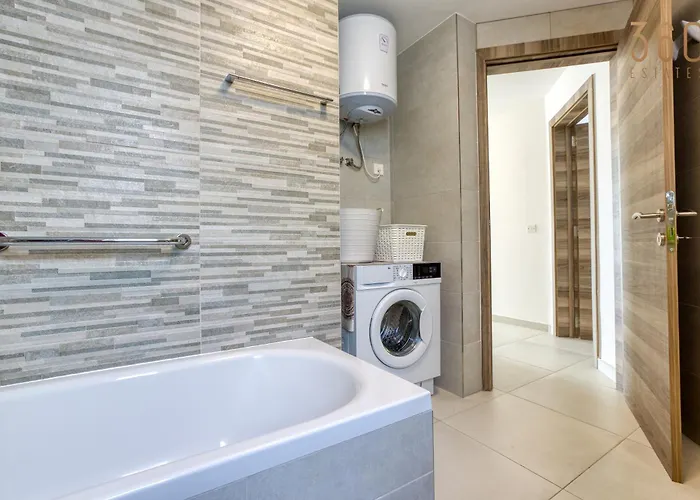 Apartament Sunny 2br Penthouse With Spacious Rooftop Terrace By 360 Estates *